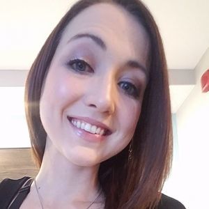 Meet your Posher, Stephanie